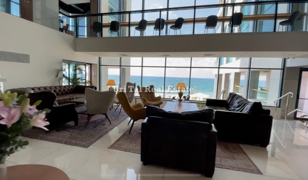 4- Herzliya Pituach luxury apartment for sale