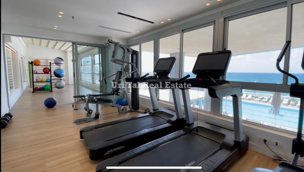 5- Herzliya Pituach luxury apartment for sale